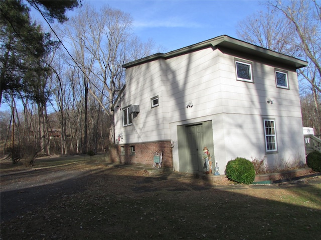 view of home's exterior