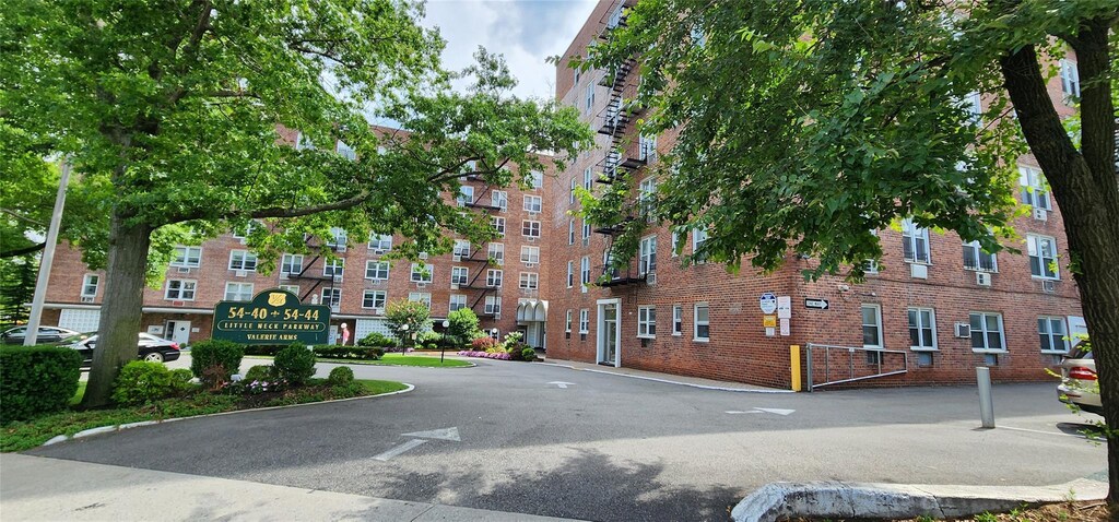 54-44 Little Neck Pkwy Unit 2-D, Little Neck, NY 11362 - view of property