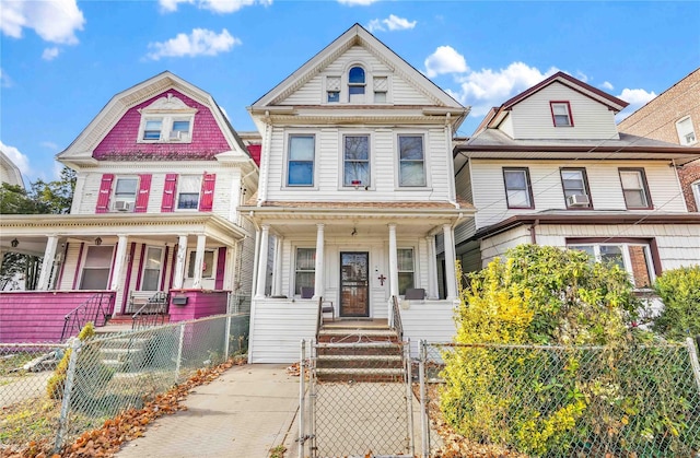 view of front of home featuring a porch