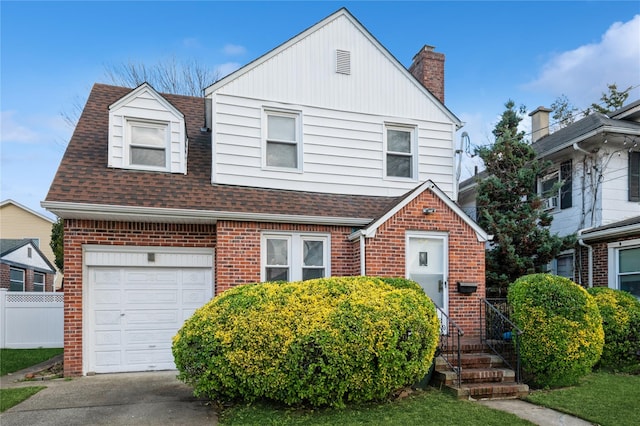 view of front facade with a garage