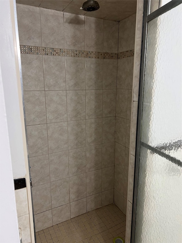 bathroom featuring walk in shower