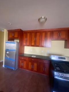 kitchen featuring stainless steel appliances