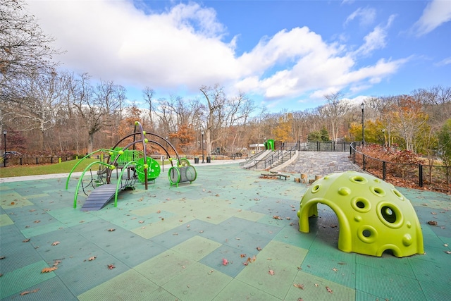 6535 Broadway Unit 6A, Bronx, NY 10471 - view of community featuring view of wooded area