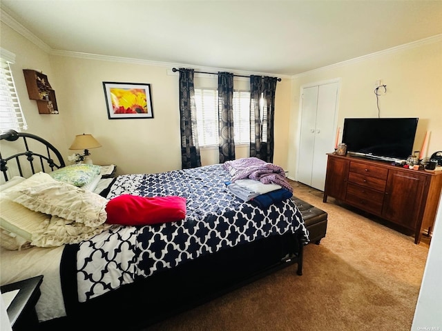 carpeted bedroom featuring crown molding