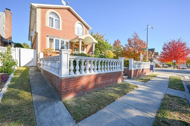 view of front of home with covered porch