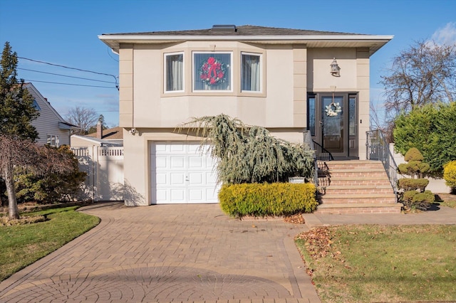 view of front facade with a garage