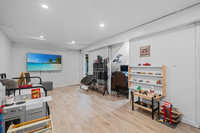 interior space with light hardwood / wood-style floors