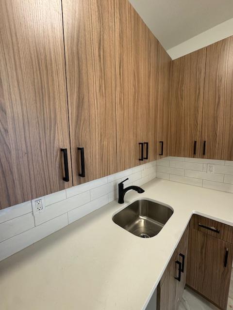 kitchen featuring sink