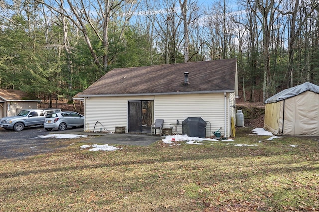 exterior space with a lawn