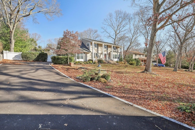 view of front of house