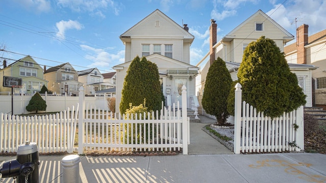 view of front of property