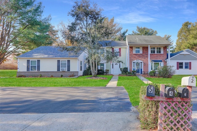 view of front of house with a front yard