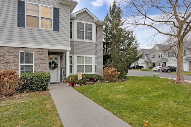 view of front of house with a front yard