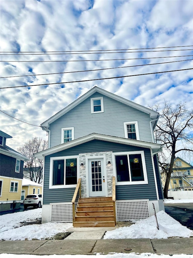 view of front of house