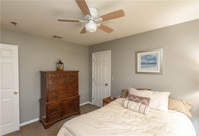 bedroom with carpet flooring and ceiling fan