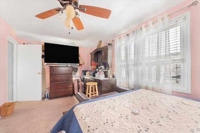 bedroom featuring carpet floors and ceiling fan