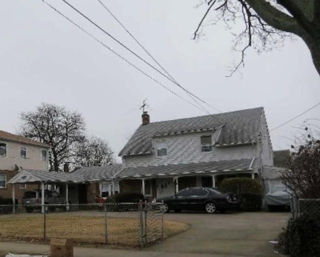 view of front of house