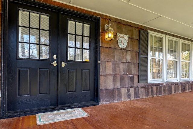 doorway to property with a porch