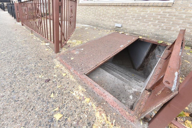 view of entry to storm shelter