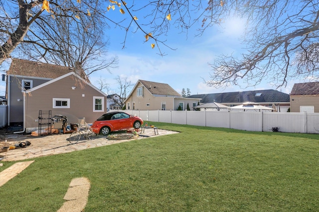 view of yard with a patio