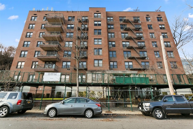 view of building exterior