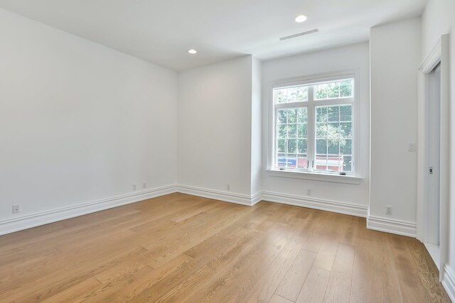 2 Weaver St Unit 3, Scarsdale, NY 10583 - empty room with light hardwood / wood-style flooring