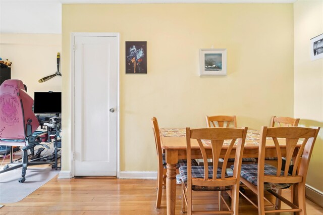 5635 Netherland Ave Unit 4E, Bronx, NY 10471 - dining room featuring light wood-type flooring