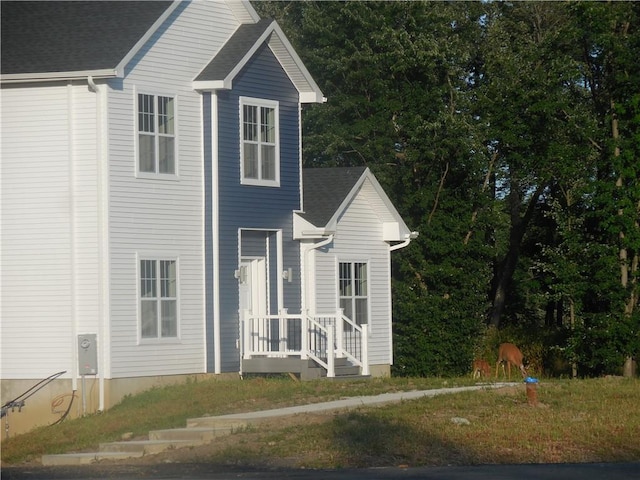 view of front of house