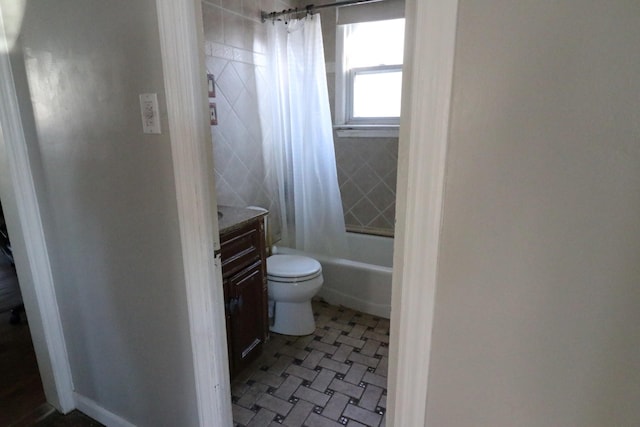 full bathroom with vanity, toilet, and shower / bathtub combination with curtain