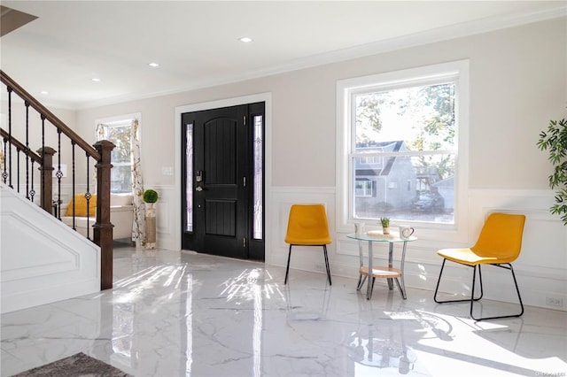 foyer with crown molding