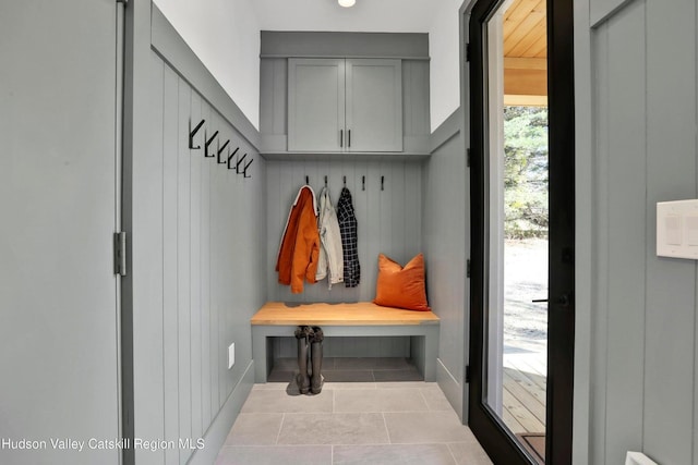 mudroom featuring light tile patterned floors