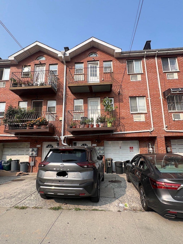 view of townhome / multi-family property