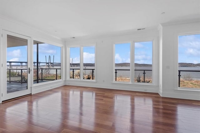 unfurnished sunroom with a healthy amount of sunlight