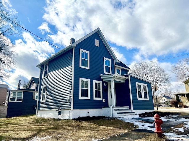 view of front of home