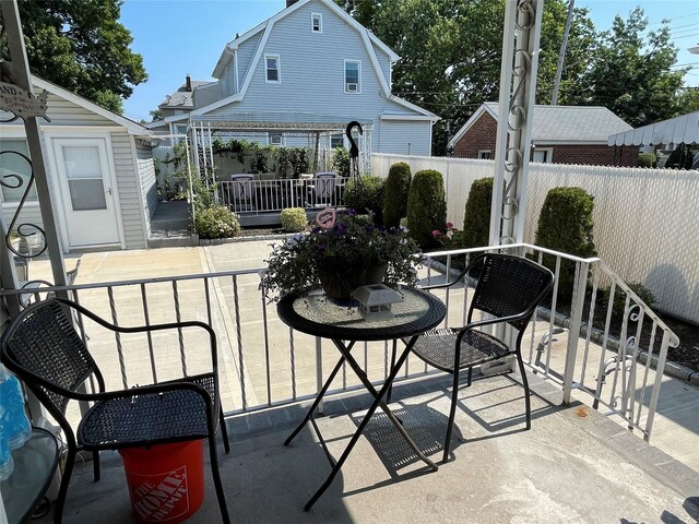 240-15 137th Ave, Rosedale, NY 11422 - photo 15