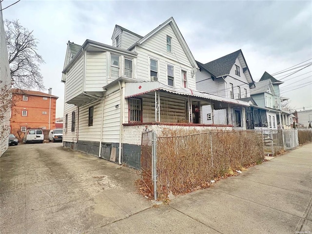 138-07 90th Ave, Jamaica, NY 11435 - photo 2