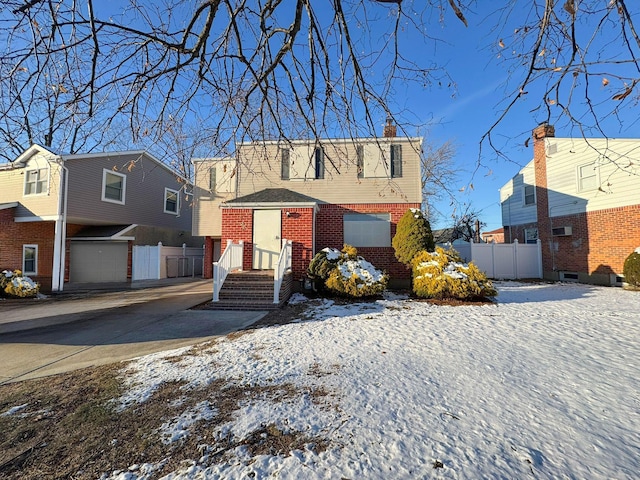 view of front of house