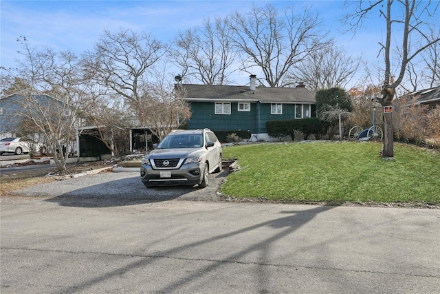 view of front of house with a front yard