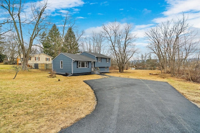 view of front of property with a front lawn