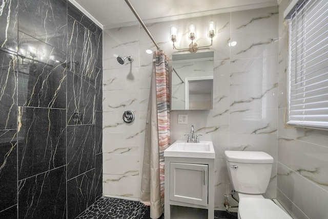 bathroom featuring a shower with curtain, crown molding, vanity, and toilet