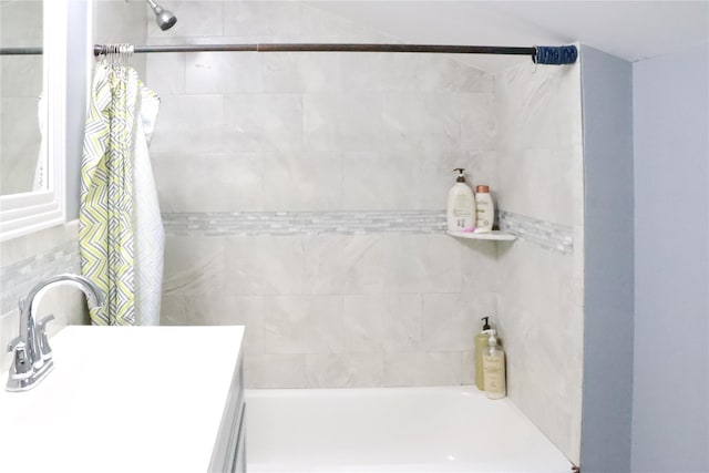 29 Oak St, Islip, NY 11751 - full bathroom featuring shower / tub combo with curtain and vanity