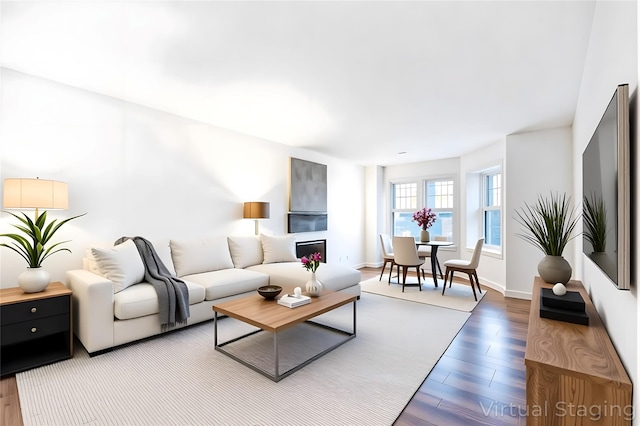 110 W 90th St Unit 1N, New York Manhattan, NY 10024 - living area with wood finished floors and baseboards