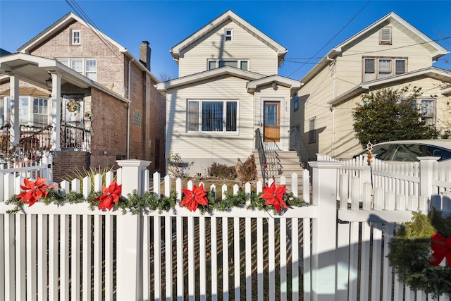 view of front of home