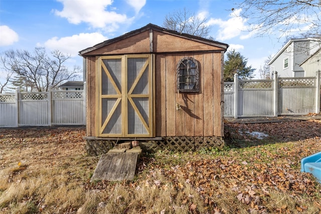 view of outdoor structure