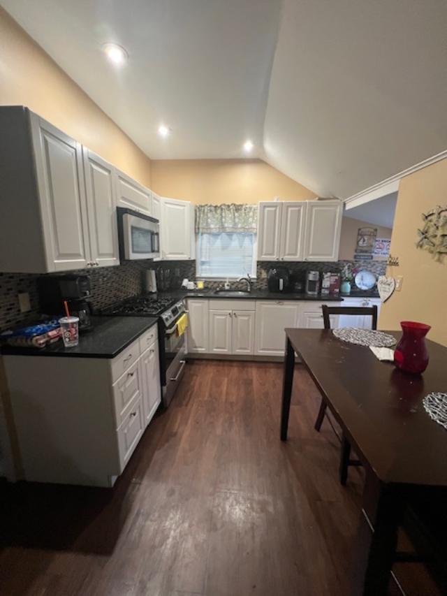 15 Schuyler, Bronx, NY 10465