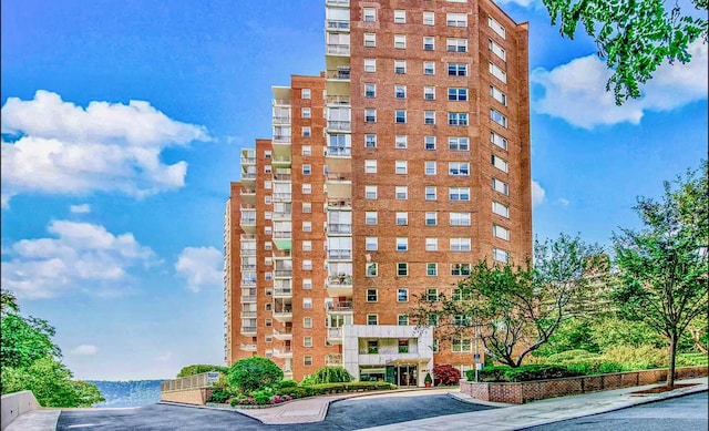 2621 Palisade Ave Unit 7K, Bronx, NY 10463 - view of building exterior