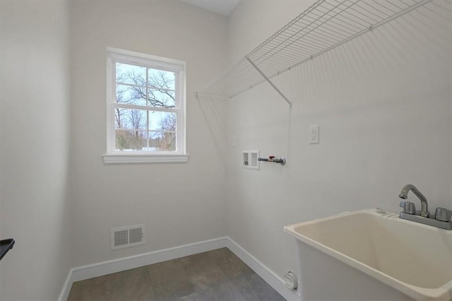 laundry room with sink and hookup for a washing machine