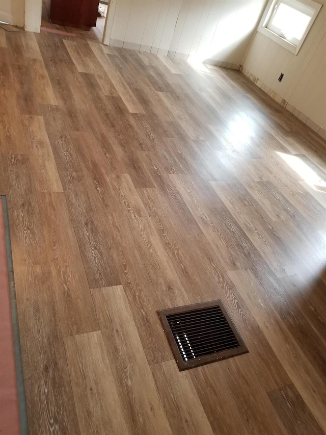 room details featuring wood-type flooring