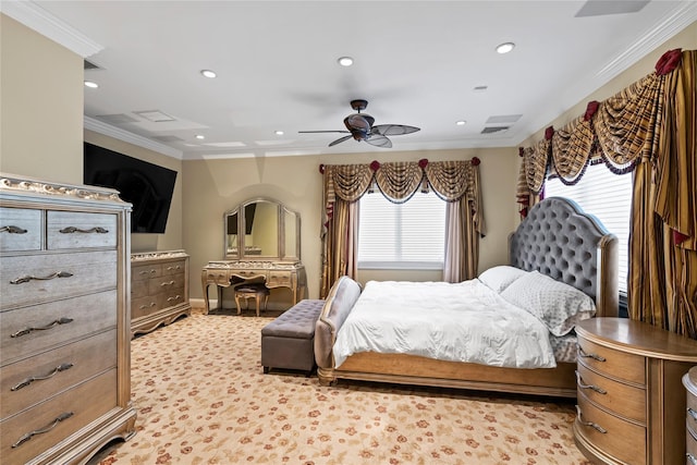 bedroom featuring crown molding and ceiling fan