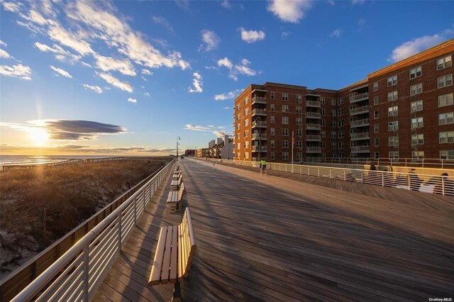560 W Broadway Unit 4G, Long Beach, NY 11561 - photo 1